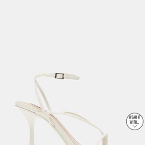 Steve Madden Annie in White